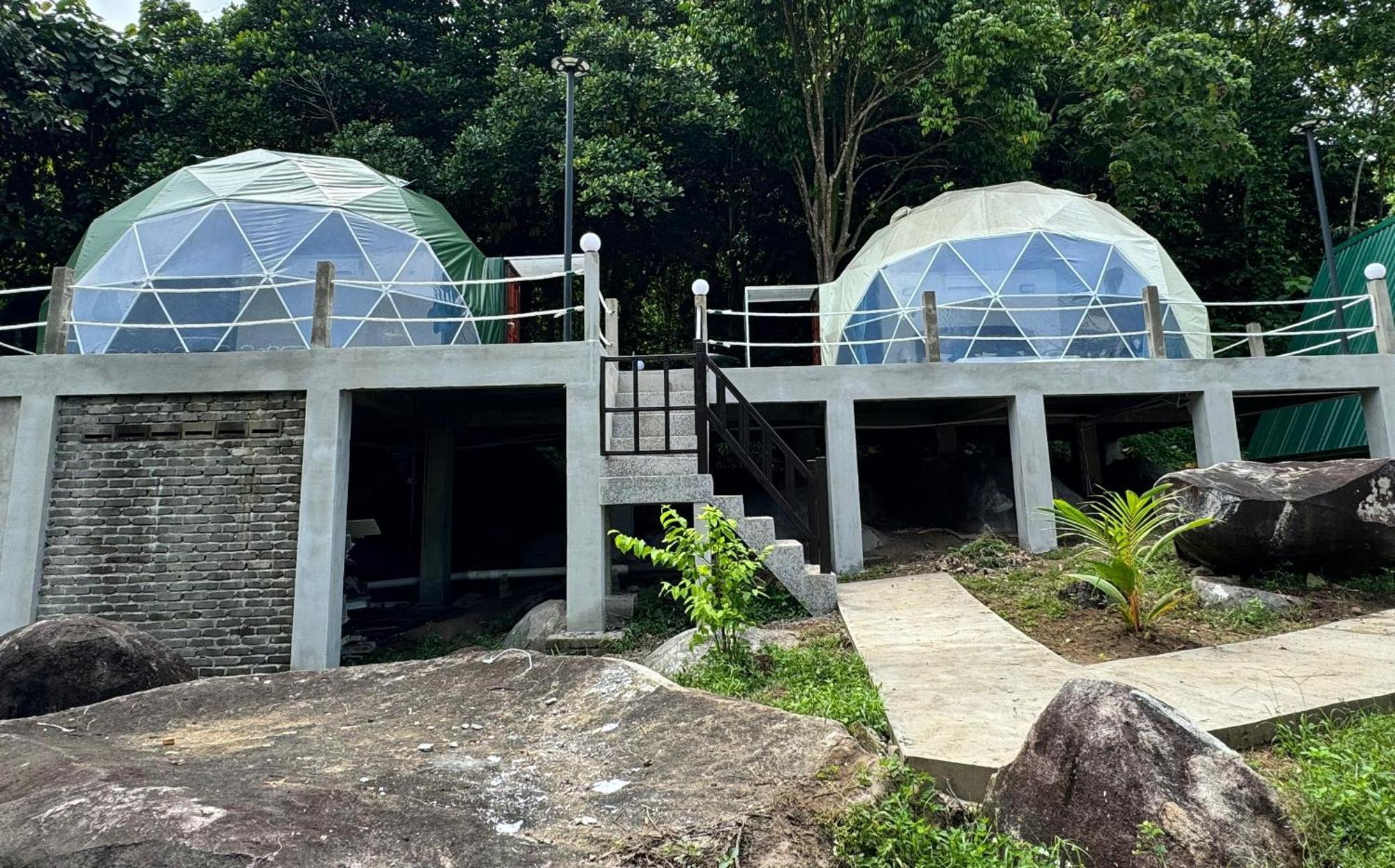 Dumba Bay Tioman Hotel Kampung Genting Exterior photo